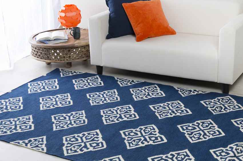 Sellingen Modern Blue Area Rug